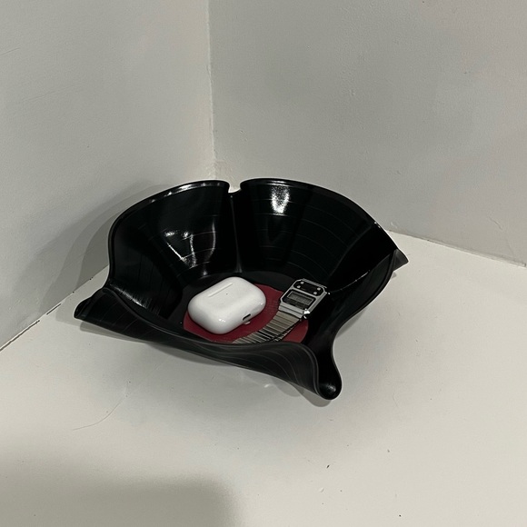 Vinyl Record bowl - Picture 5 of 7